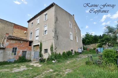 Maison traditionnelle - 277 m² - 12 pièces