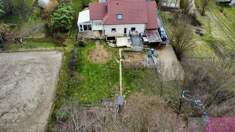 Maison - 168 m² - 7 pièces