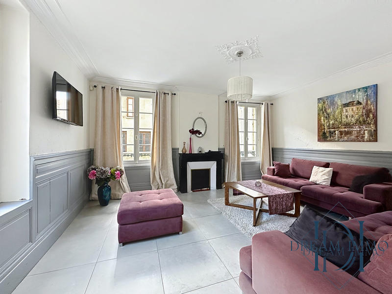 Maison - 143 m² - 5 pièces