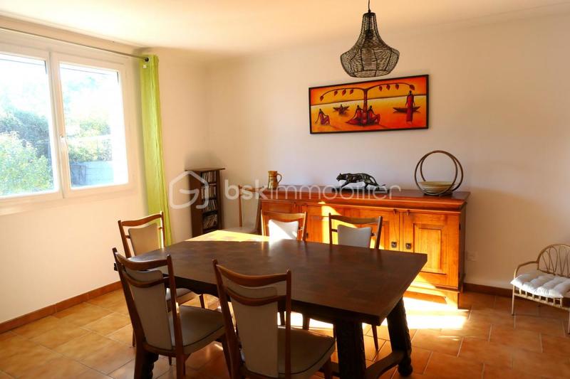 Maison traditionnelle - 107 m² - 5 pièces