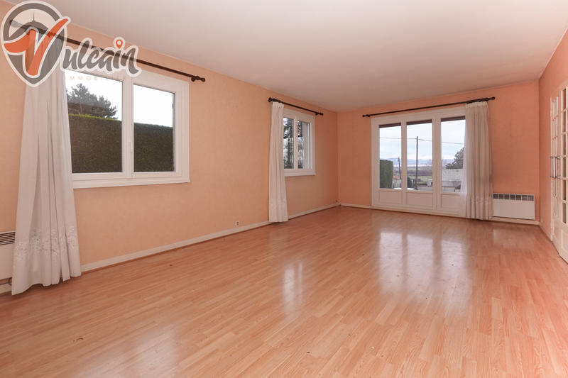 Maison - 96 m² - 4 pièces