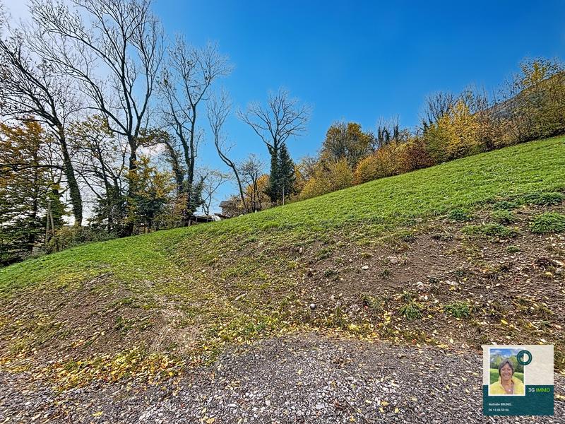 Terrain constructible - 790 m²