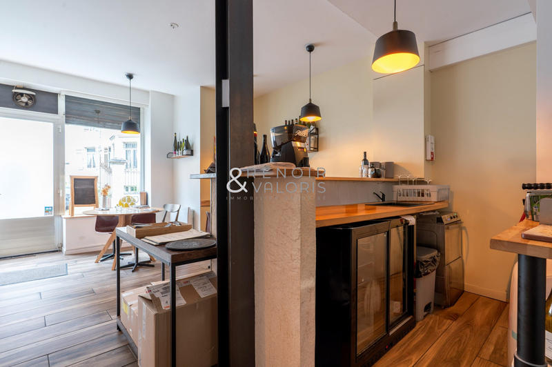 Fonds de commerce - Local commercial - 48 m²