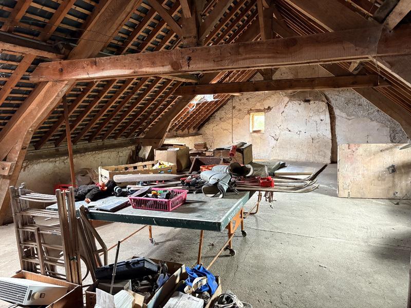 Maison - 152 m² - 8 pièces