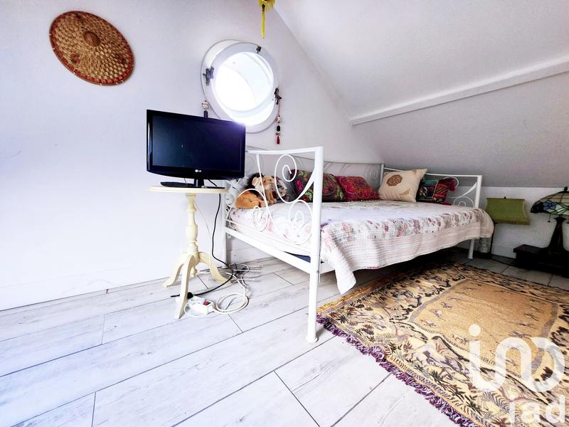 Maison - 155 m² - 8 pièces