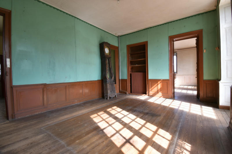 Maison - 168 m² - 8 pièces