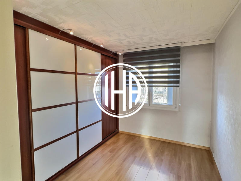 Appartement - 94 m² - 5 pièces