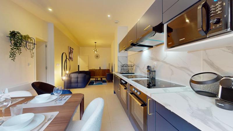 Maison - 138 m² - 8 pièces