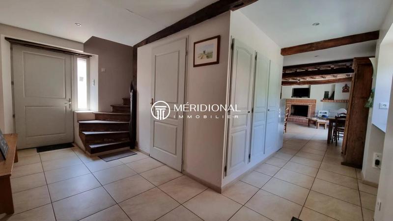 Maison - 648 m² - 22 pièces