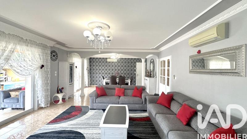 Maison - 163 m² - 6 pièces