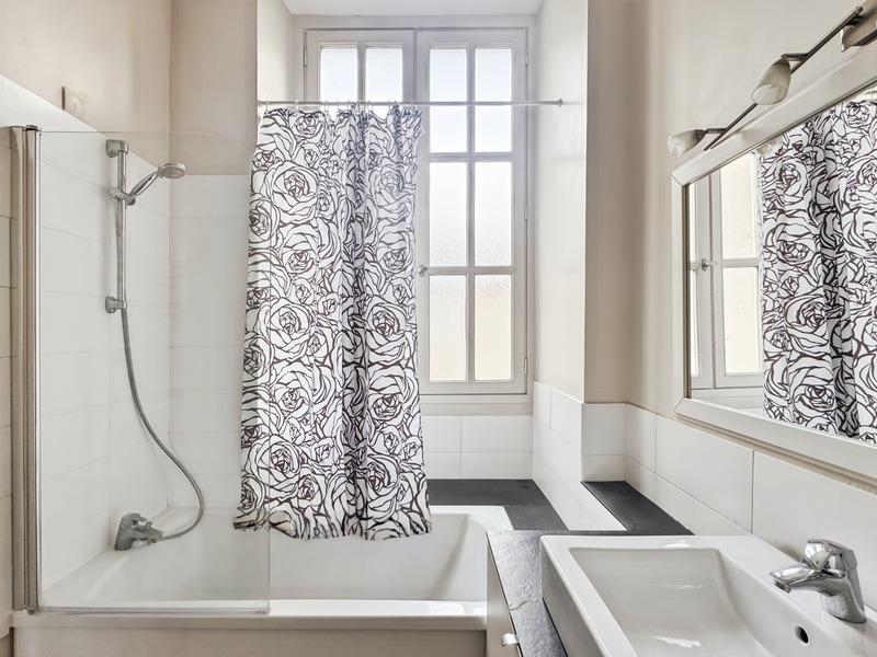 Appartement bourgeois - 140 m² - 6 pièces