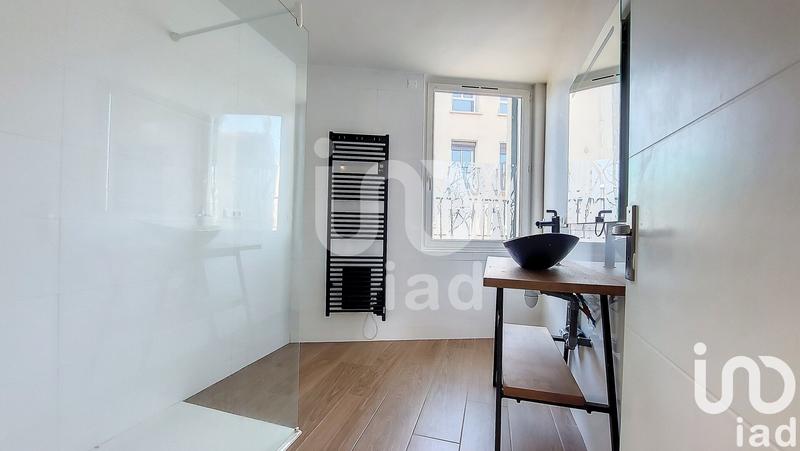 Maison - 230 m² - 5 pièces
