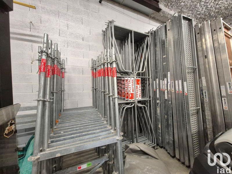 Local commercial - 229 m²