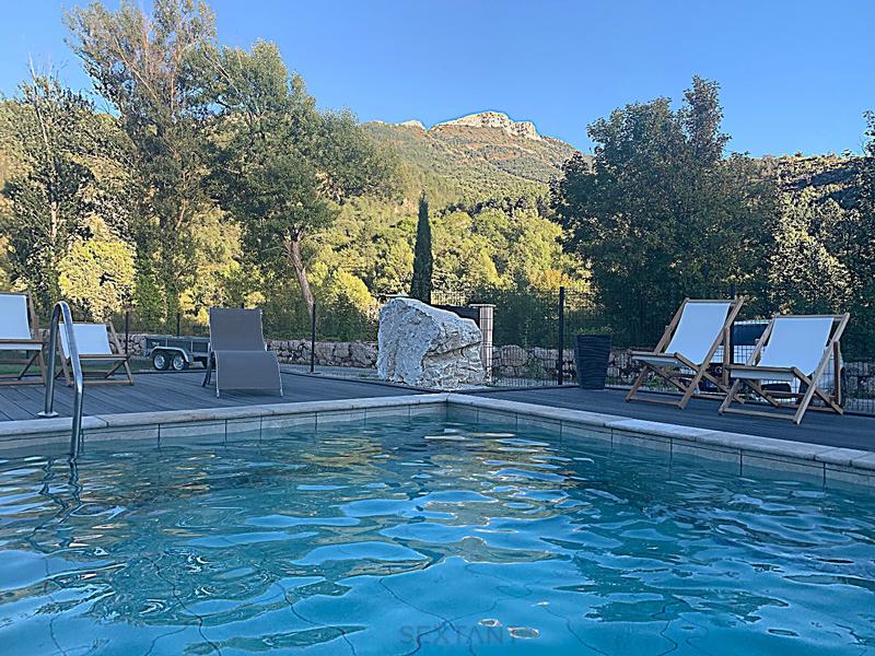 Immeuble - 6 pièces