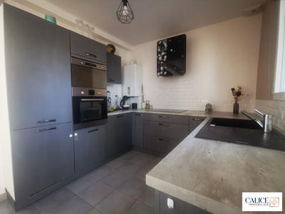 Maison - 97 m² - 5 pièces