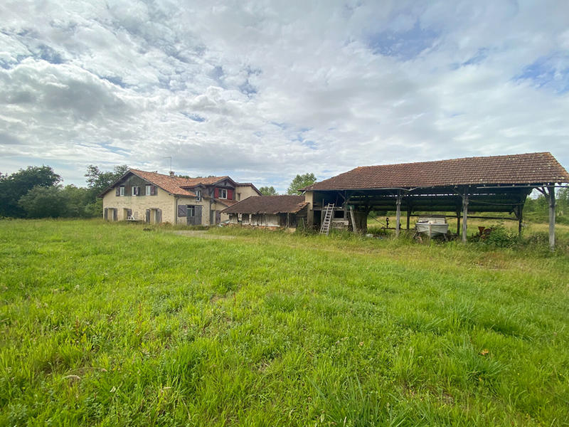 Maison - 400 m² - 7 pièces