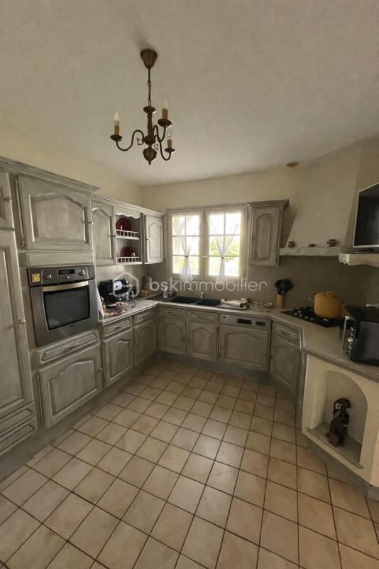 Demeure - 140 m² - 6 pièces