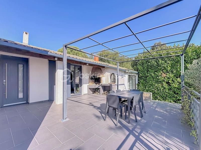 Villa - 136 m² - 6 pièces