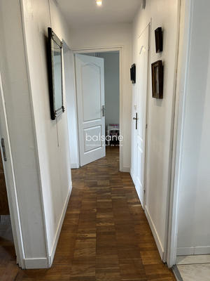 Appartement - 56 m² - 3 pièces