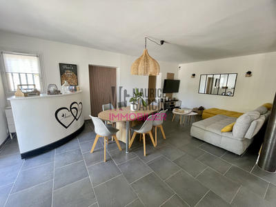 Maison - 129 m² - 6 pièces