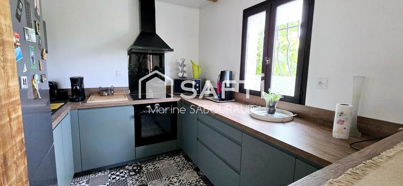 Maison - 190 m² - 8 pièces