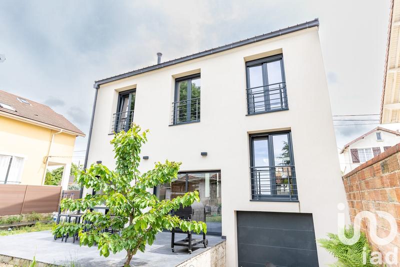 Maison - 147 m² - 5 pièces