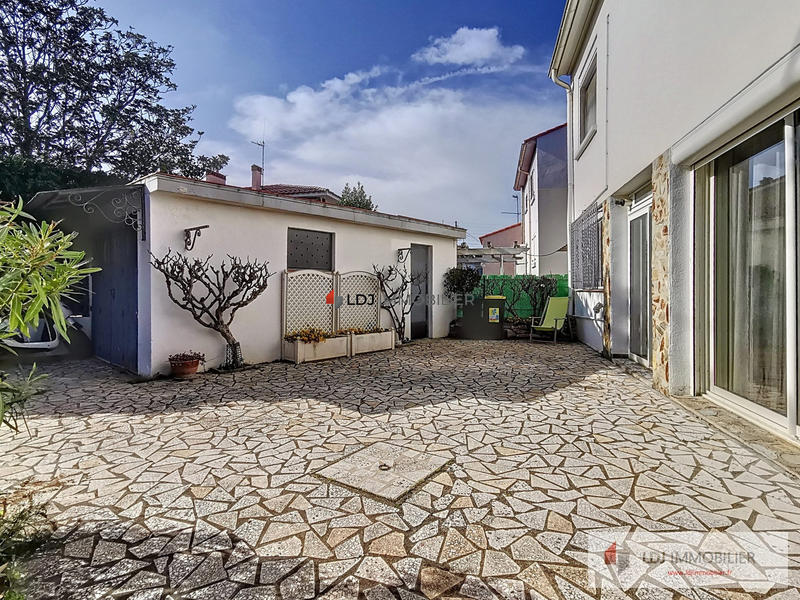 Maison - 158 m² - 6 pièces