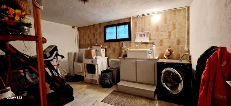 Maison - 245 m² - 6 pièces