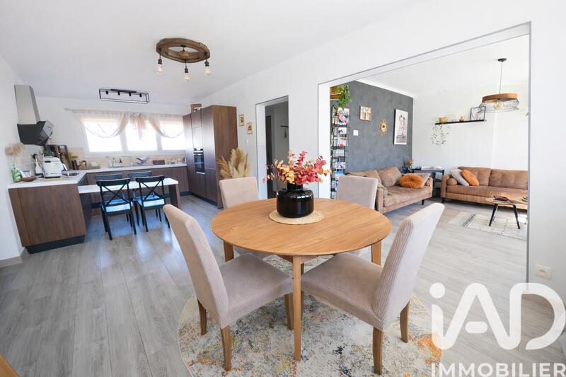 Maison - 115 m² - 4 pièces