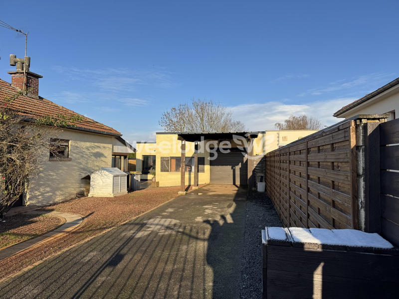 Maison - 105 m² - 5 pièces