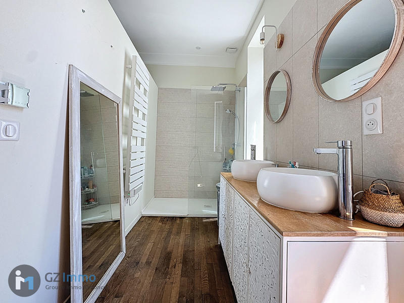 Maison - 150 m² - 5 pièces