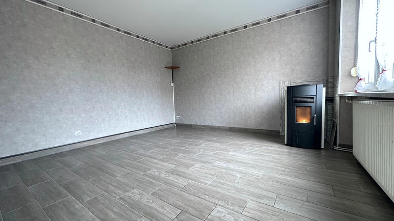 Maison - 98 m² - 6 pièces