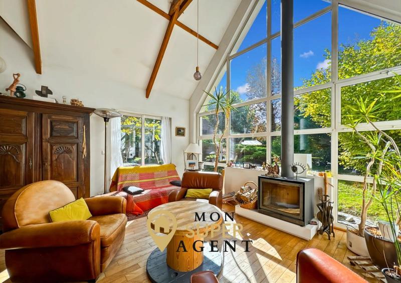 Propriété - 183 m² - 7 pièces