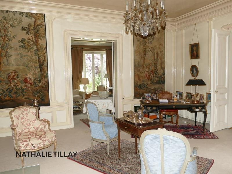 Hôtel particulier - 465 m² - 12 pièces