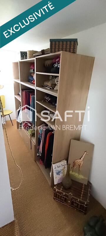 Maison - 228 m² - 8 pièces