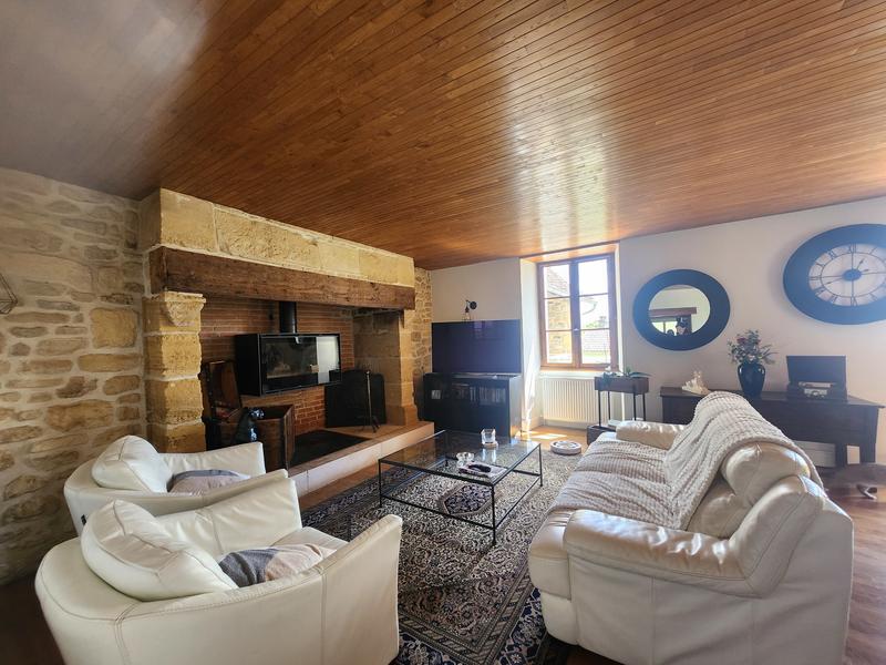 Maison ancienne - 157 m² - 7 pièces