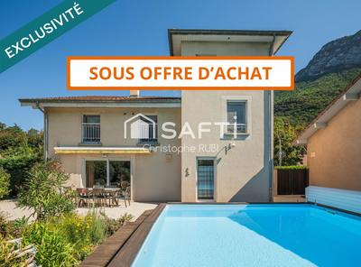 Maison - 165 m² - 7 pièces