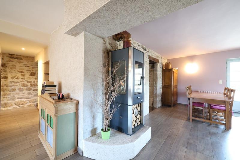 Maison de village - 180 m² - 6 pièces