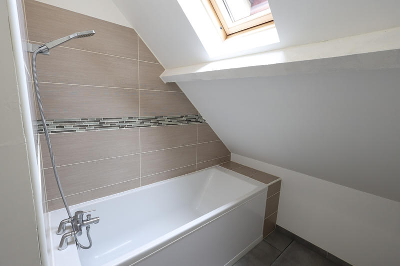 Maison - 82 m² - 5 pièces