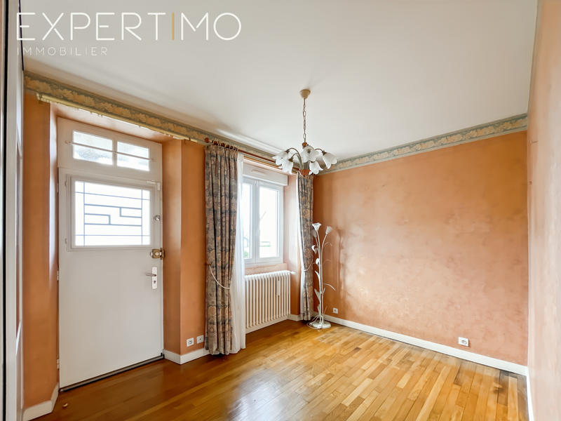 Maison - 97 m² - 5 pièces