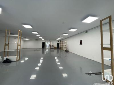 Local commercial - 292 m²