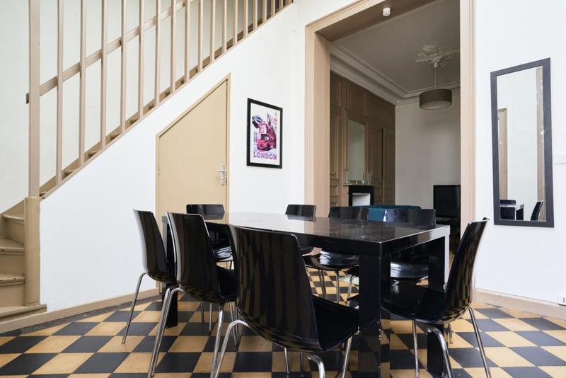 Maison - 141 m² - 7 pièces