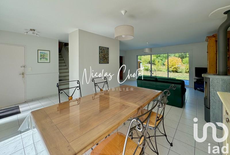 Maison - 143 m² - 7 pièces