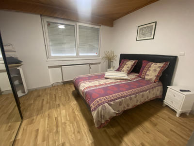 Propriété - 210 m² - 11 pièces