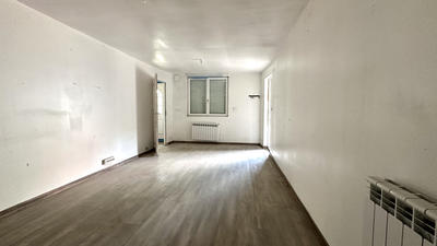 Maison - 210 m² - 5 pièces