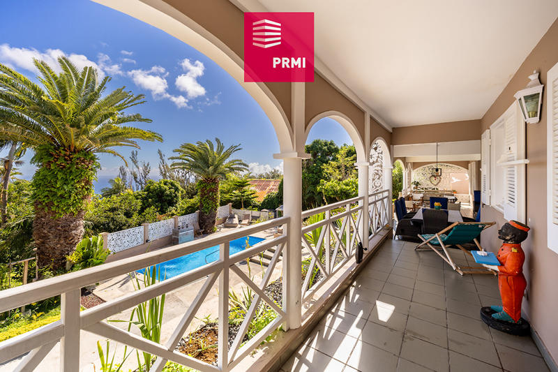 Maison - 179 m² - 5 pièces