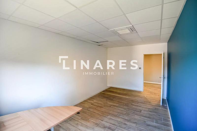 Bureau - 382 m² - 11 pièces