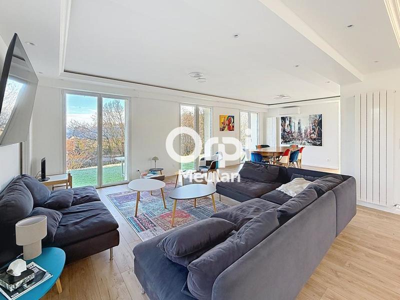 Maison - 184 m² - 7 pièces