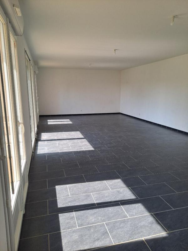 Maison - 167 m² - 7 pièces