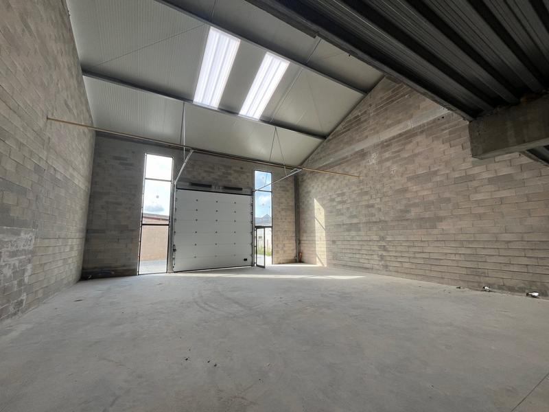 Local commercial - 235 m²